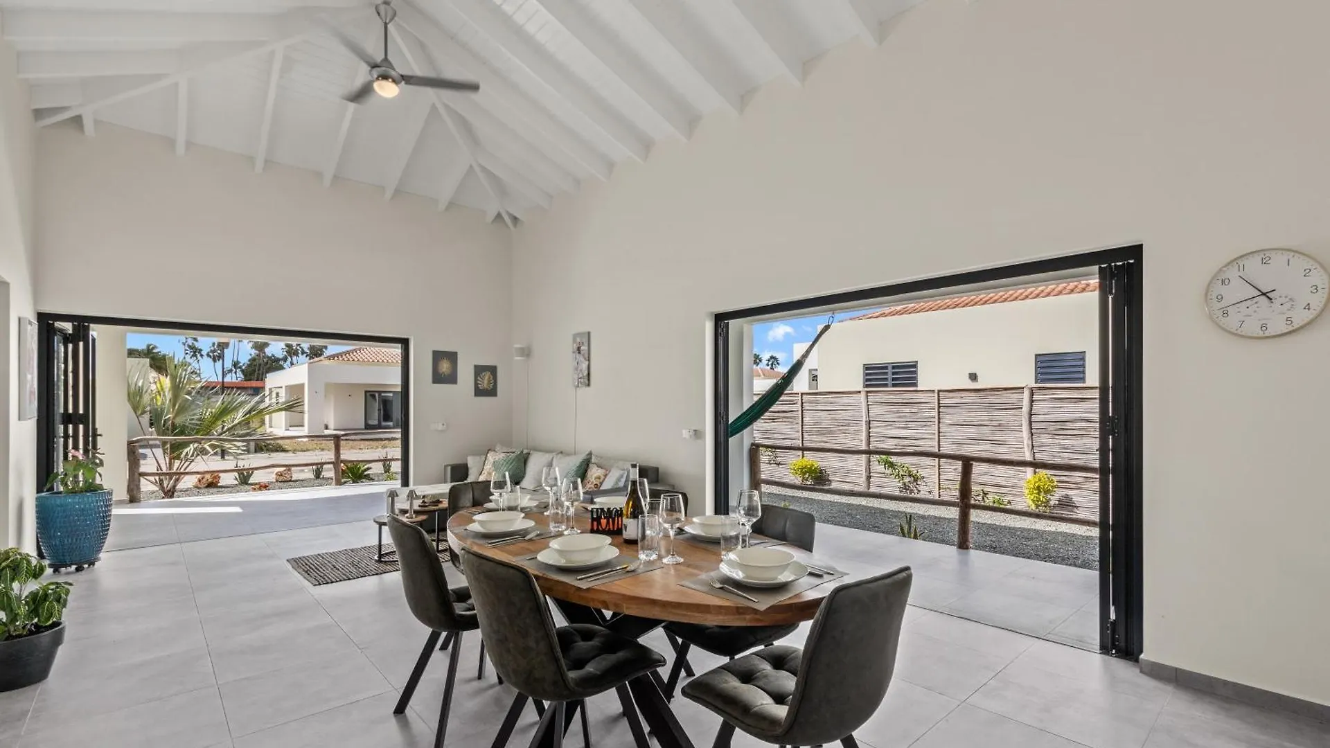 Villa Mambolicious Willemstad